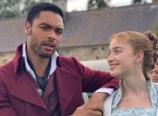 Для поклонников "Бриджертонов": Netflix презентовал забавные сцены с героем Реге Пейдж (видео)