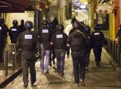 Во Франции на Новый год будут патрулировать 90 тыс. полицейских и военных