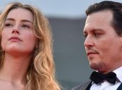 Илона Маска, Кару Делевинь и Эмбер Херд уличили в групповом романе: деликатные подробности