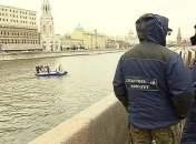 Водолазы искали на дне Москвы-реки оружие убийства Немцова