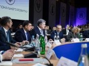 Порошенко готов сопутствовать общению власти с народом