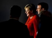 Лидеры Франции и Германии доложат о прогрессе Минских соглашений