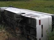 В Ровенской области автобус с полусотней пассажиров слетел в кювет