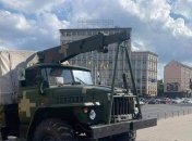 В центре Киева у военного грузовика на ходу отказали тормоза: фото и видео последствий 