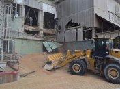 При разгрузке зерна произошла авария в Чернигове