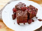 Кофейный пирог с черешней и шоколадом - лучшая сезонная выпечка