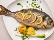 Дорадо часто готовят в заведениях