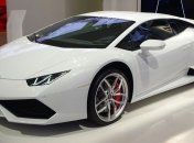 Lamborghini відмовилася від участі в автосалонах
