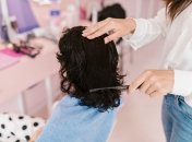 Пять ошибок в прическе, из-за которых вы выглядите старше