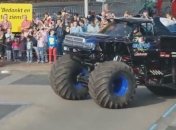 В Нидерландах на автошоу погибло три человека (Видео)