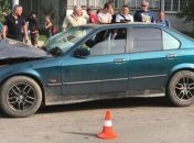 В Черкассах автомобиль сбил мать с ребенком: Полиция ищет свидетелей 