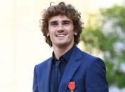 Из-за Гризманна сотрудникам Барселоны задержали зарплату