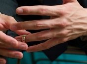 Как мужчина переживает развод с супругой? Мифы и советы в непростой период