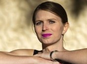 Челси Мэннинг вышла из тюрьмы с новой повесткой в суд