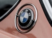 Ведет себя как гоночный автомобиль: BMW M2 CS вышел на тесты перед премьерой (Видео)