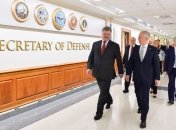 Порошенко провел встречу с главой Пентагона Мэттисом