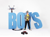 7 причин, почему мальчики больше девочек нуждаются в материнской ласке