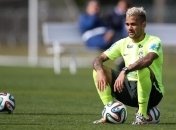 "Барселона" выставила цену за Дани Алвеса