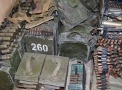 В Мариуполе обнаружили крупный арсенал оружия и боеприпасов