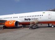 SkyUp відкладає рейси через продовження карантину
