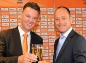 Главным тренером сборной Нидерландов по футболу стал Луи ван Гал