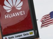 Трамп разрешил продавать продукцию Huawei в США