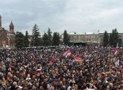 Протесты в Ереване возобновились: активисты перекрывают дороги
