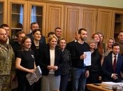 11 добровольцев получили статус участника боевых действий