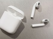 Apple запатентовала наушники, способные превращаться в колонки