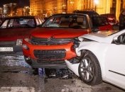 В центре Киева произошло ДТП при участии шести автомобилей