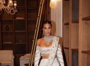 Ким Кардашьян выбрала стильный классический маникюр