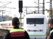 Около вокзала в Берлине обнаружили бомбу: отменены поезда