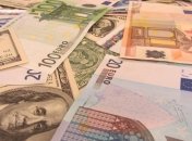 Спрос населения на иностранную валюту снизился в 20 раз