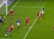 В Польше вратарь совершил неповторимый сейв (видео)