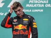 Ферстаппен может получить контракт на $ 26 млн в год от "Феррари" и "Мерседес"