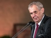 Президент Чехии отказался приезжать на военный парад в России 