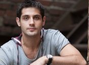 Звезда сериала "Кухня" показал свою невесту