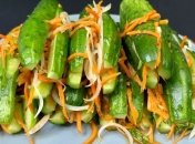 Фаршированные огурцы - отличная закуска к мясу