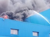 Площадь пожара в Киеве уже более 10 тыс. м кв: есть серьезная угроза