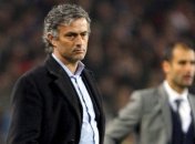 Моуриньо:  В матче с "Барселоной" поставили самолет у своих ворот