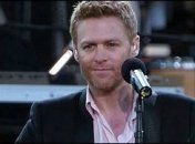 51-летний Брайн Адамс впервые станет отцом