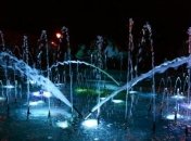 С "зимней спячкой" киевские фонтаны стали центром внимания