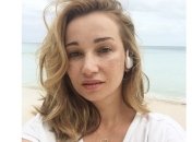 Звездный Инстаграм: Анфиса Чехова вышла замуж на Мальдивах