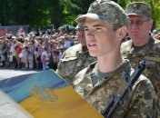 Названо количество контрактников и резервистов в рядах ВСУ