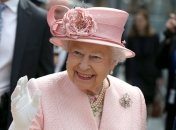 Что выбирают королевы: секреты королевского стиля Елизаветы II