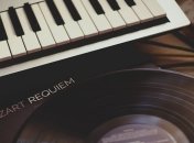 Який вплив класичної музики на мозкову діяльність