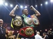 Российский промоутер восхитился Усиком и Ломаченко