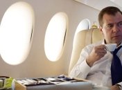 Медведев: России нужно серьезно поработать над имиджем 