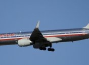 В США лайнер Boeing 757 совершил экстренную посадку