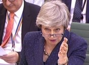 СМИ: Мэй останется на посту премьера еще на четыре месяца